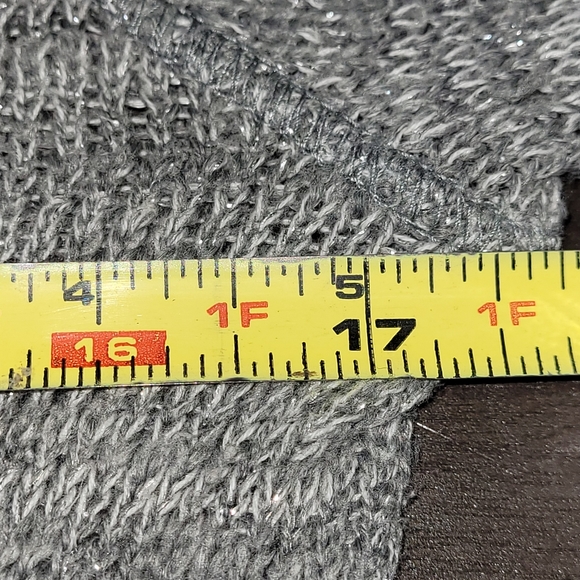 Hollister Lace Back sweater - Picture 4 of 12